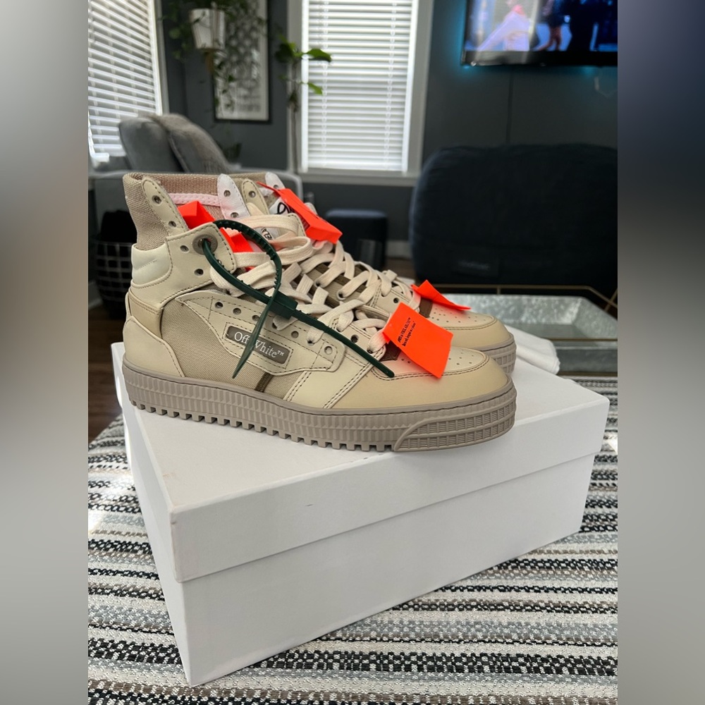 NIB/NWT: Off-White 3.0 off court calf leather sneakers - Picture 3 of 6